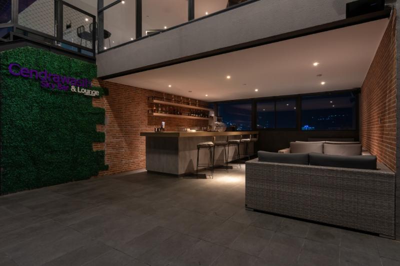 Fox Hotel Jayapura Exterior photo